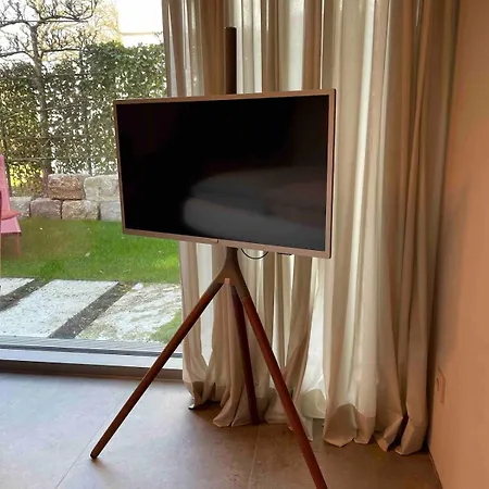 Burgtraum Design Komfort 1 A Lage *