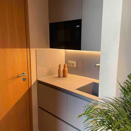 Burgtraum Design Komfort 1 A Lage